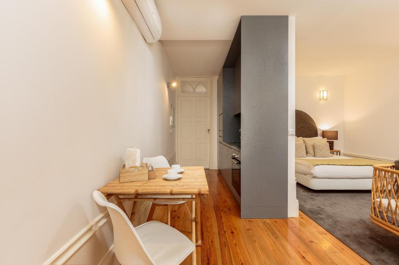 Youropo - Stories Apartment Porto Bagian luar foto